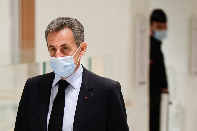 Dépenses excessives de campagne : L'ex-président français Sarkozy condamné à un an de prison ferme